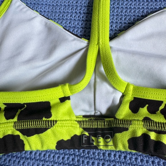 Fleo Neon Yellow Leopard Sports Bra - Picture 3 of 3